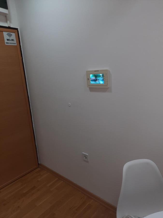 Skopje Centar Margarita Luxury Aprtment Appartement Buitenkant foto