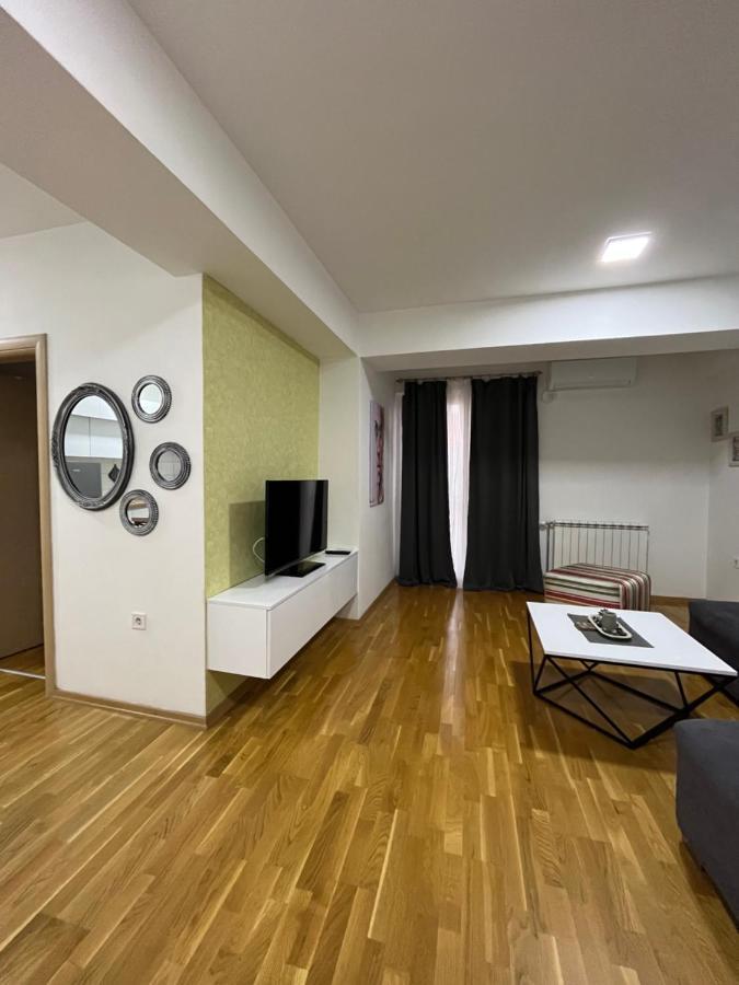Skopje Centar Margarita Luxury Aprtment Appartement Buitenkant foto