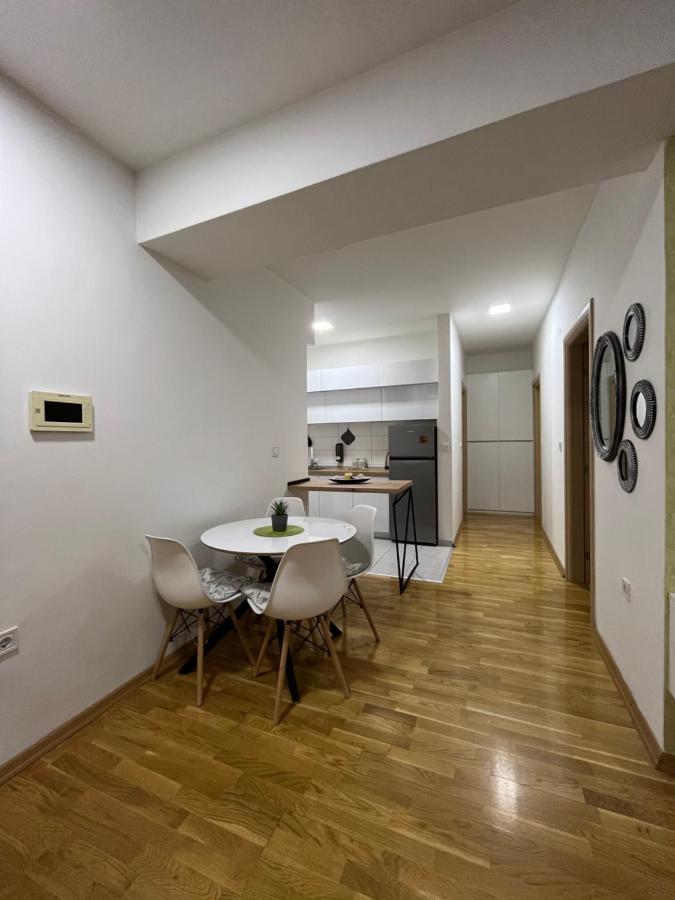 Skopje Centar Margarita Luxury Aprtment Appartement Buitenkant foto